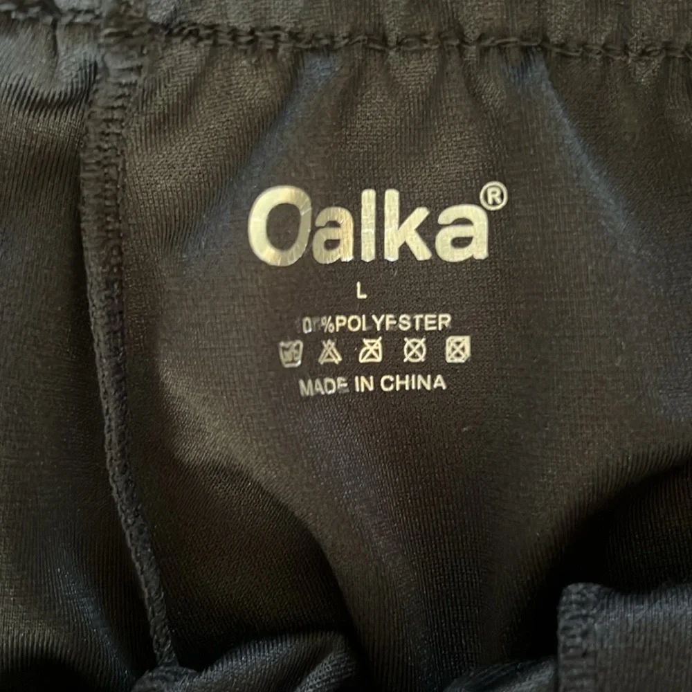 Athletic shorts - Picture 2 of 5